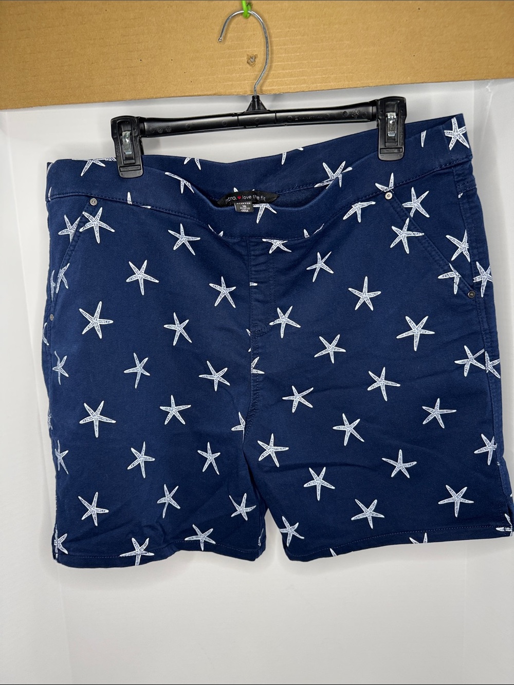 intro. Navy Starfish Print Shorts